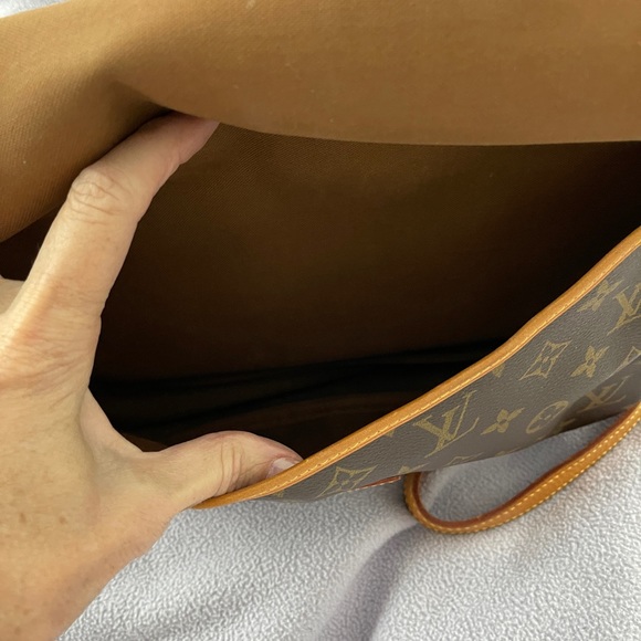 Louis Vuitton Samur 30 - Picture 11 of 11